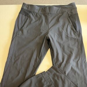 Women’s size Medium Reg Kuhl Black Leggings with Pockets